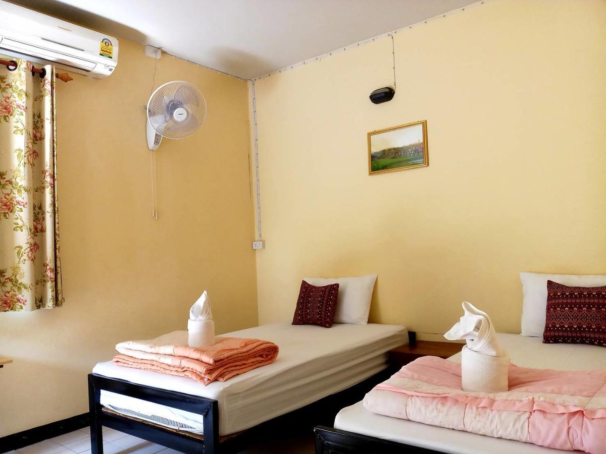 P.L.P Guesthouse - Mae Hong Son Buitenkant foto